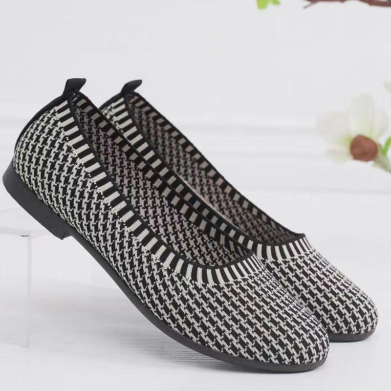 Women's single shoes summer new flying woven shallow mouth one pedal casual lazy shoes flat women's shoes mother shoes