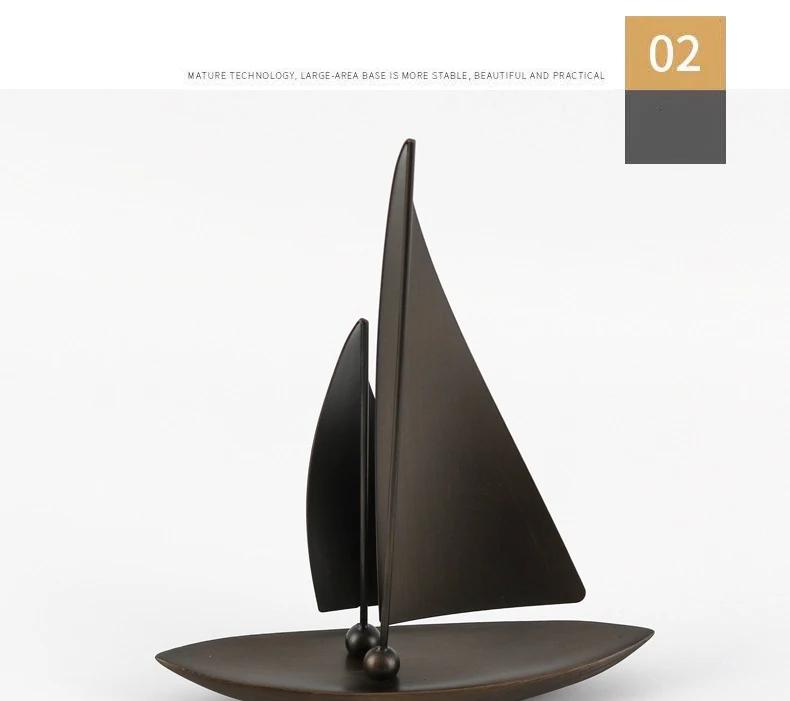 Creative Sailboat Model Crafts Statue Desk Decoration Ornaments Abstract Artwork Sailboat Resins Sculpture Room Aesthetic Decor