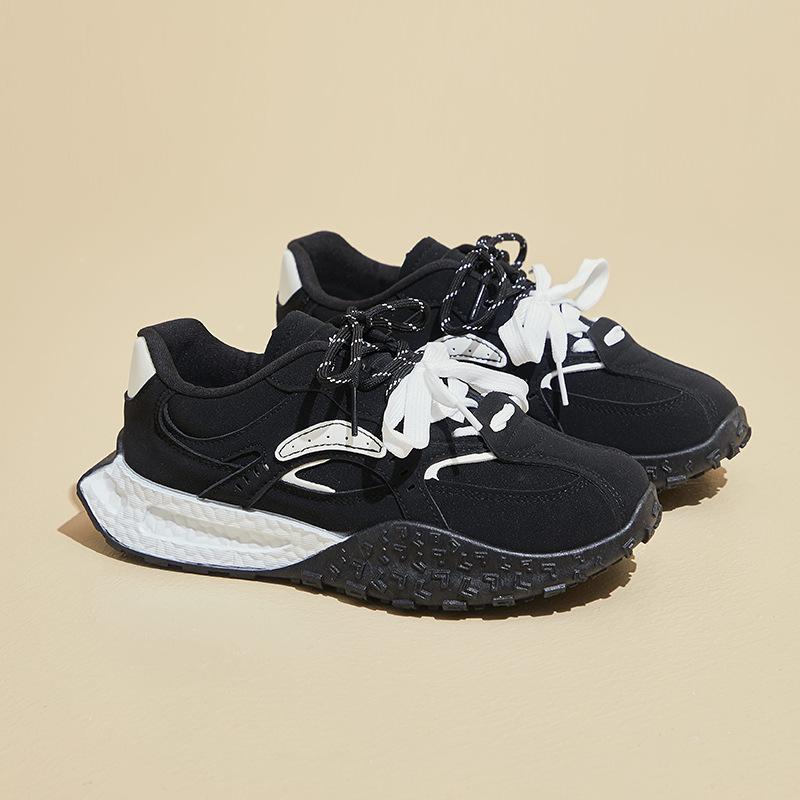 

Повседневные кроссовки из искусственной замши для женщин, легкие прогулочные туфли на толстой платформе, женские спортивные теннисные туфли со шнуровкой, нескользящие, кроссовки для тренировок и бега 40 чёрный