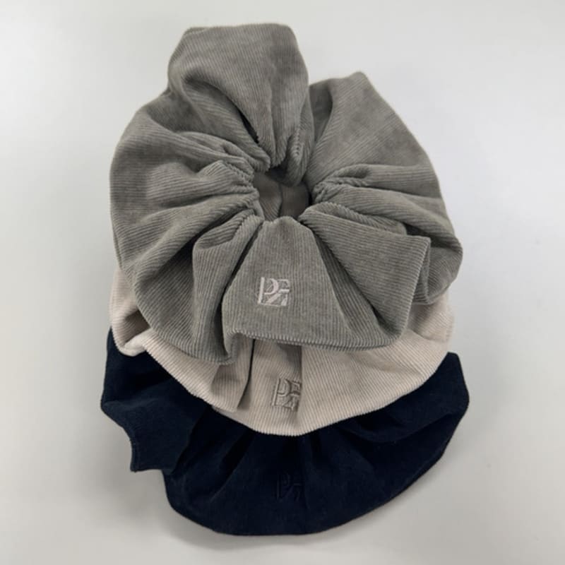 

PEEP Corduroy Circle Scrunchie (3colors) Khaki