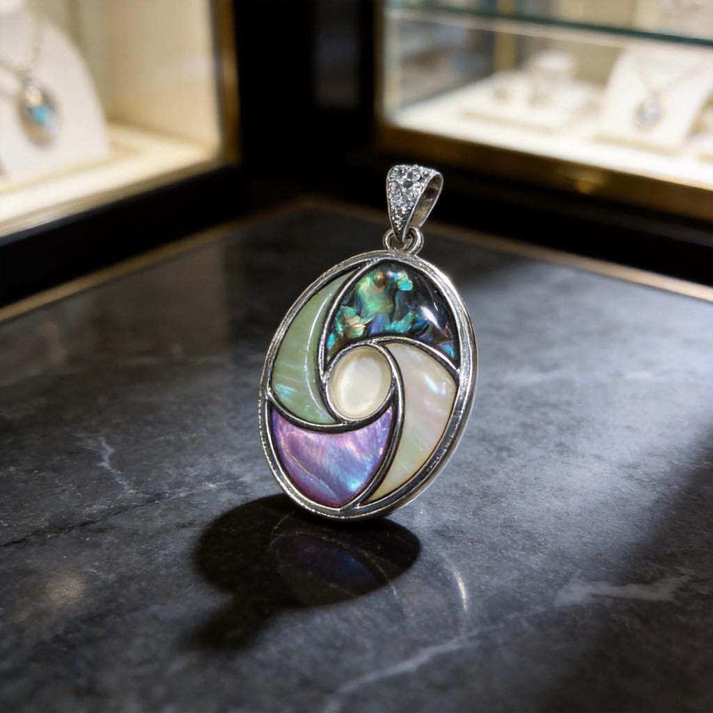 Shell Inlay Geometric Pendant Necklace With Diy Charm For Fashion Enthusiasts