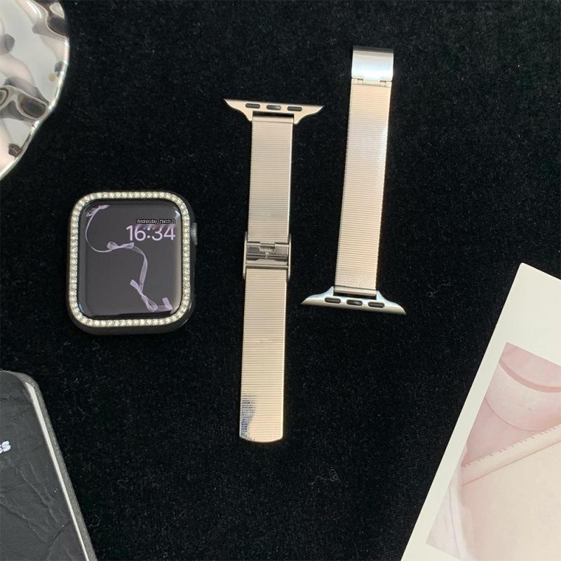 iWatch Band S10: Women's Premium Metal Band for Apple Watch Series 9, 8, 7, 6, SE, 5