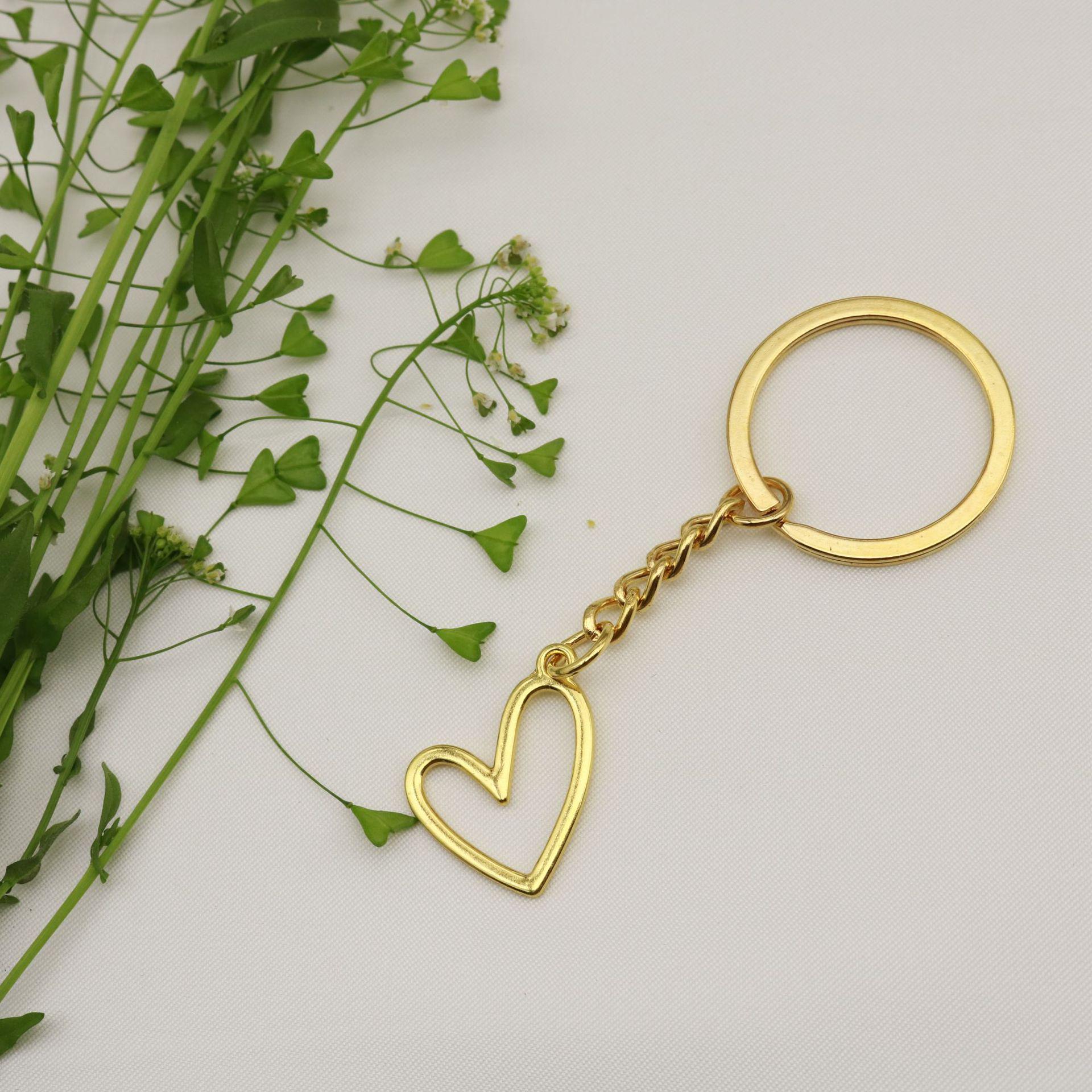 Heart Keychain Pendant: Trendy Foreign Trade Jewelry