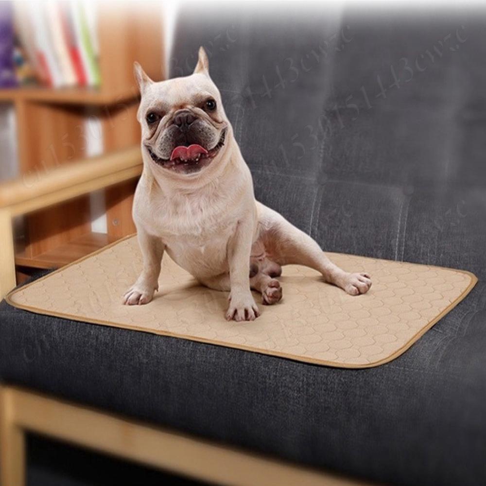 Anti Slip Pet Pee Pad Reusable Dog Urine Mat Absorbent Puppy Cat Training Diaper Mat Highly Absorbent Diaper for Car Seat Cover