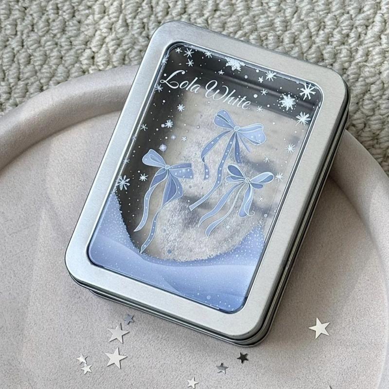 

Маленькое хранилище для карт Красивая синяя оконная железная коробка Высокая ценность Водонепроницаемая железная коробка Наклейка для хранения Коробка для маленьких карт