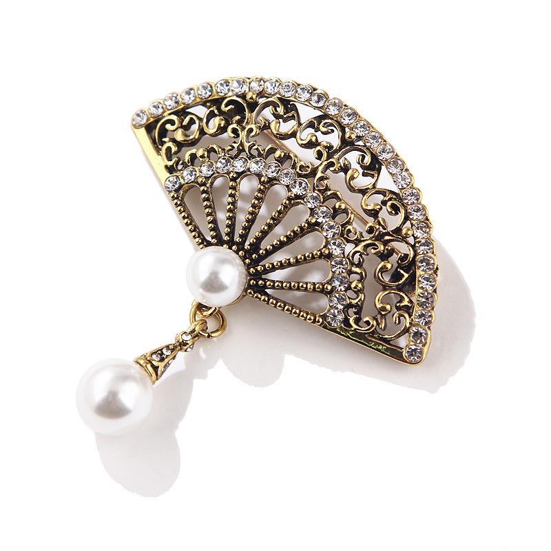

Этническая брошь в стиле ретро со стразами и жемчугом в виде веера, аксессуары для пиджака Cheongsam, брошь-булавка