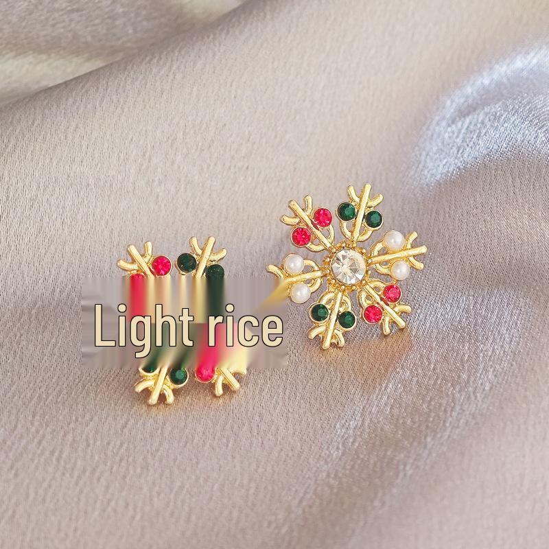 

2025 Christmas Reindeer Snowflake Bell Earrings: Diamond & Pearl Inlaid Women s Studs