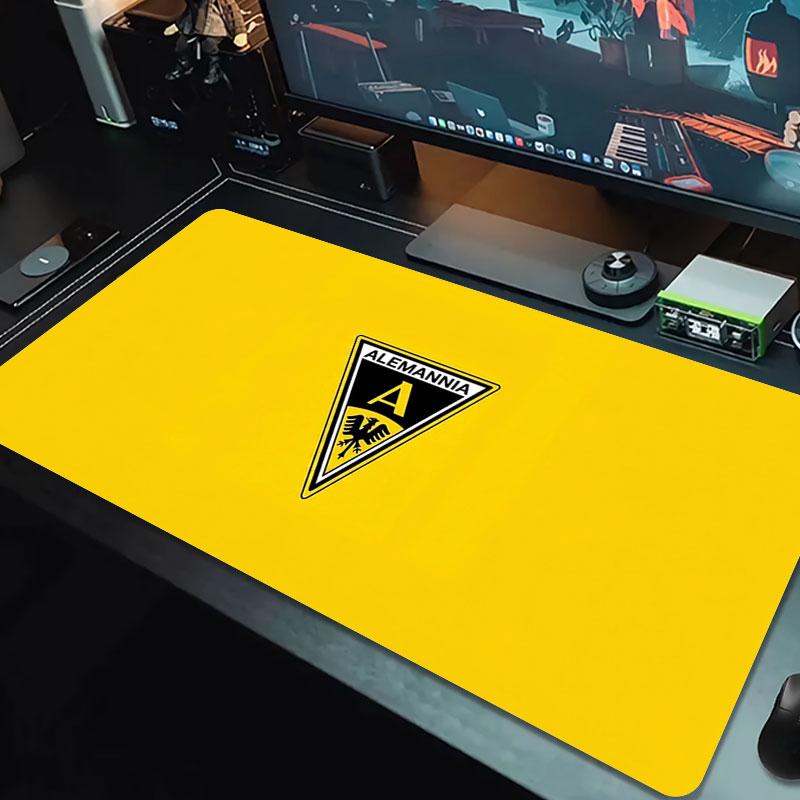 Alemania Football Crest Large Size Mouse Pad Large Gaming Table Cushion Nonslip Laptop Tablet Big Mousepad Xxl Mat Mini Pc Playmat With Lock Edge