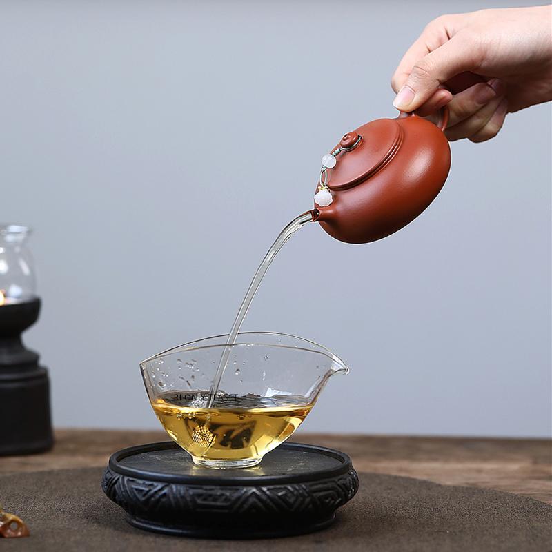 140ml Yixing Purple Clay Teapots Famous Handmade Zisha Tea Pot Beauty Tea Infuser Kettle Household Tea Set Chinese Teaware Gifts