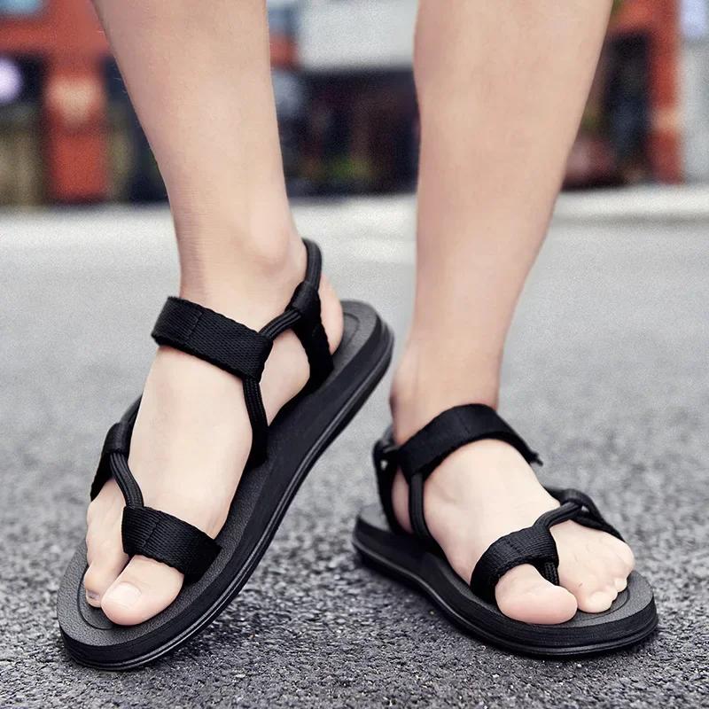 Fashion Summer Fashion Men SandalsRoman Outdoor  Beach Comfortable Shoes Flip Flops Slip on Flats Opened Toe Sports Slippers 2025