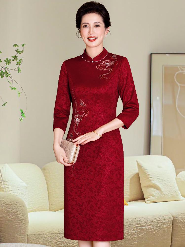Autumn 2025 Mother's Day Cheongsam: Elegant Dress for Wedding, Banquet, or Formal Events