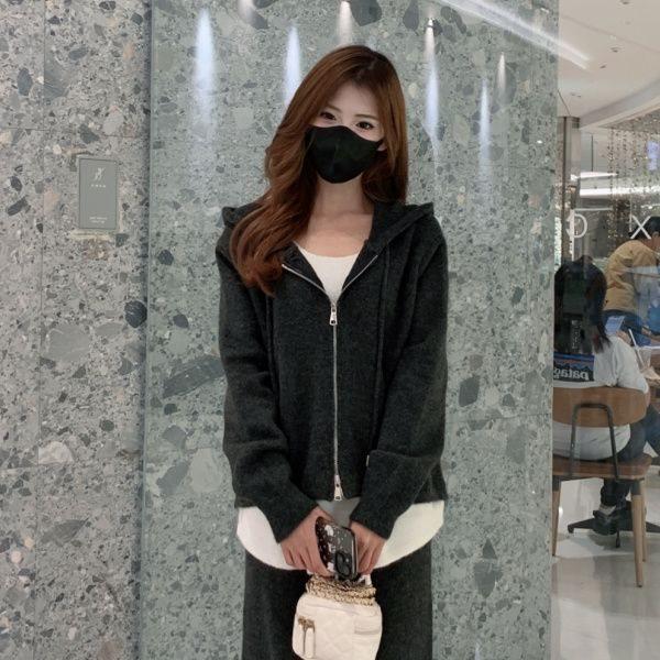 Ensemble décontracté deux pièces pour femmes Printemps 2025: Cardigan Sweatshirt Faux Deux Pièces & Pantalon Large