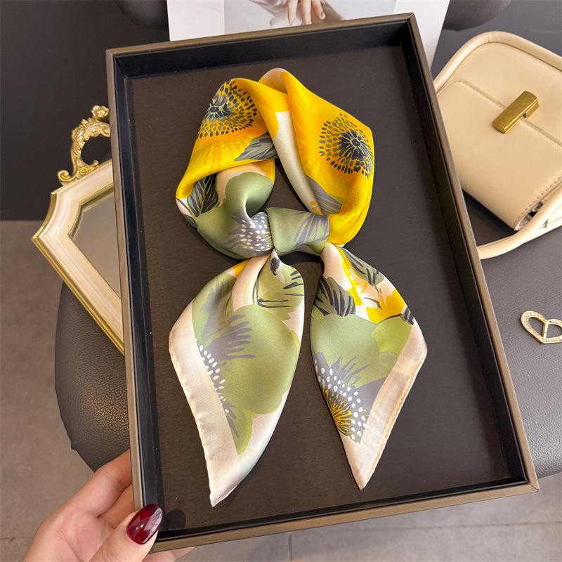 Fashion Floral Print Silk Shawl Square Scarf for Women Soft Satin Neckerchief Female Hair Bands Ribbon Headband Bandana 70X70CM