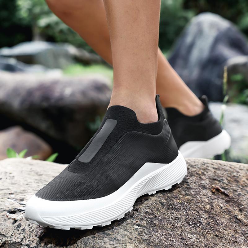 Fashion Comfortable Athletic Tennis Shoes New Breathable Mesh Lace-Up Sneakers Lightweight Walking Shoes Men Fashion Casual Sports Shoes