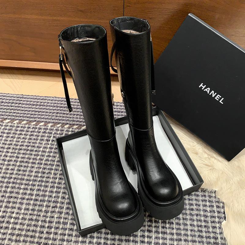 

Европейская и американская мода ботфорты на толстой подошве 2025 осень и зима новые круглый носок толстый каблук боковая молния увеличение роста рыцарские сапоги 40