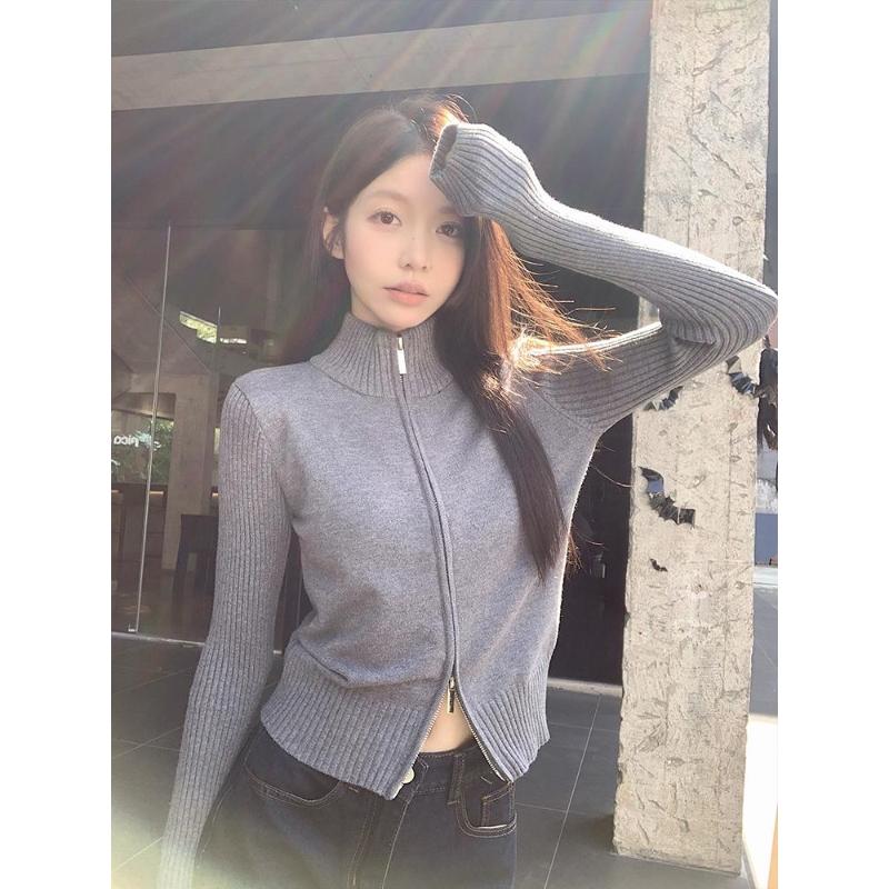 A New Slim, Loose and Short, Elegant Double-zipper Stand-up Collar Knitted Cardigan for Women