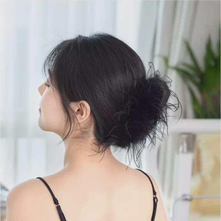 Korean Ins-Style High-Grade Plush Ostrich Feather Shark Hair Clip