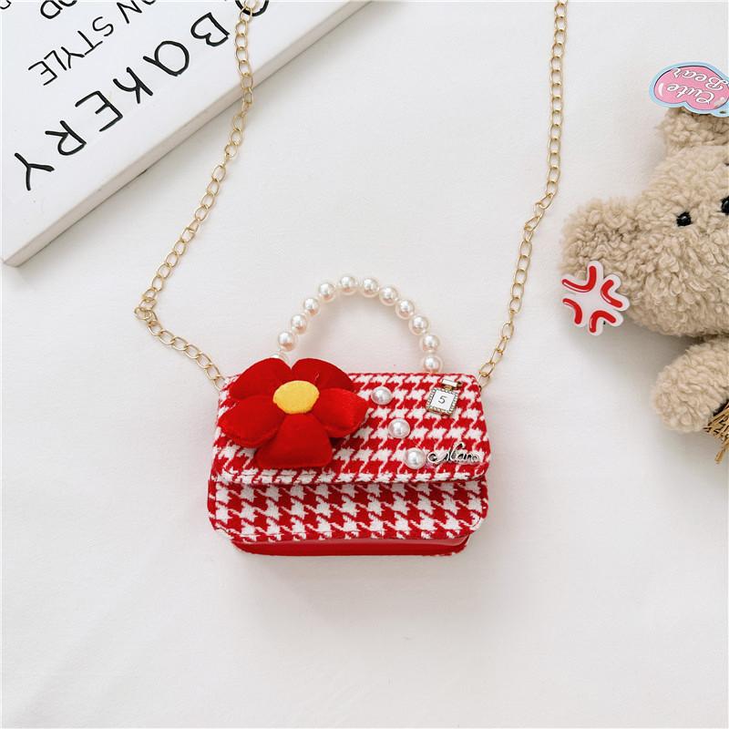 Kids Red Chain Crossbody Bag With Flower And Artificial Pearl Handle Design