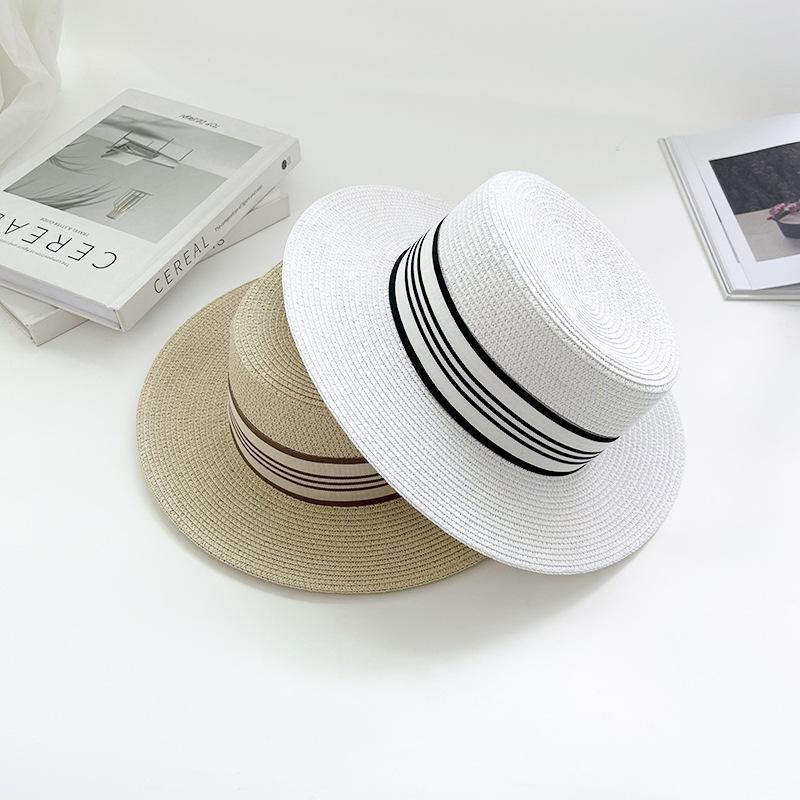 Flacher gestreifter gewebter Strohhut für Damen im Sommer Neu Koreanischer Promi Instagram Neuer Sonnenschutzhut für Urlaub und Ausflug