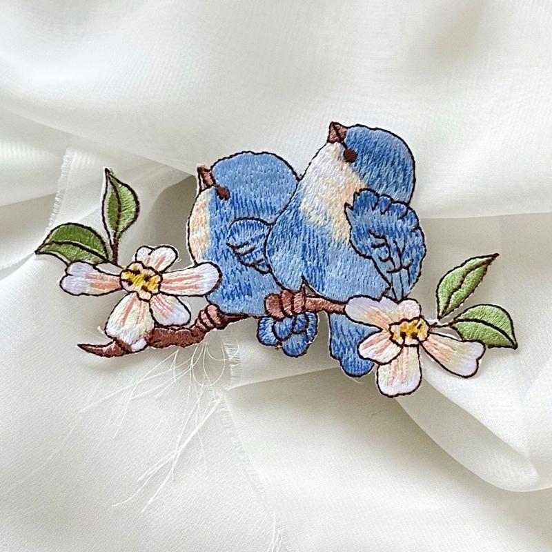 1Pc Bird Patch Cartoon Cloth Sticker DIY Clothing Decoration Faishon Flower Patch Embroidered Cheongsam Patch