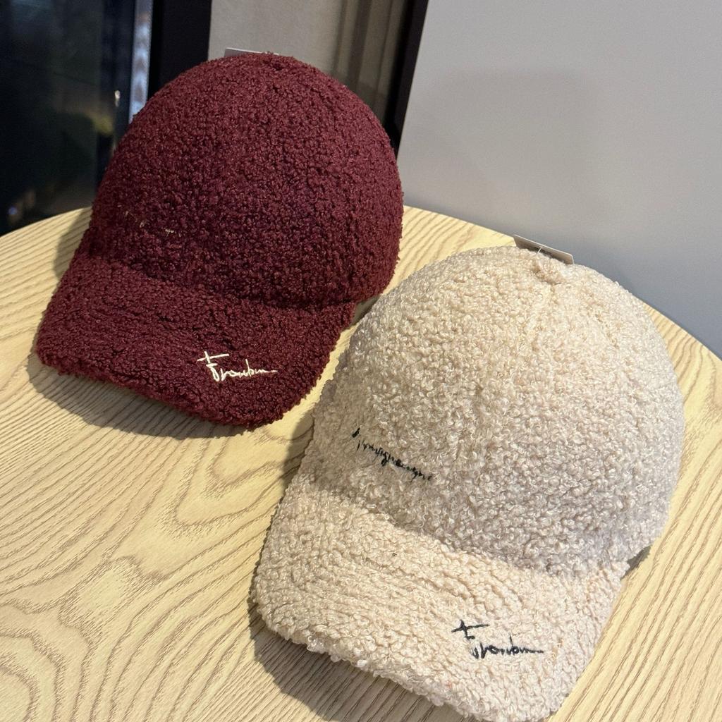 New Wide Brimmed Lambswool Baseball Hat for Women Korean Version Autumn and Winter Warm Face Showing Small Plush Fashionable Versatile Peaked Cap