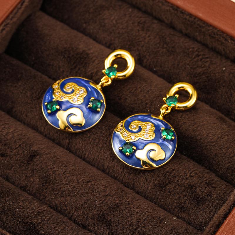 

Циндао Традиционные Серьги из Серебряной Иглы с Китайской Эмалью - Высококлассный Легкий Роскошный Этнический Дизайн для Женщин