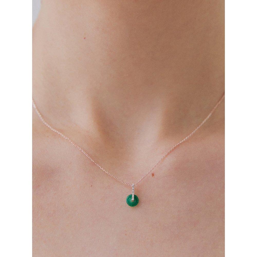 Přírodní nefritový náhrdelník s přívěskem (Stříbro 925)