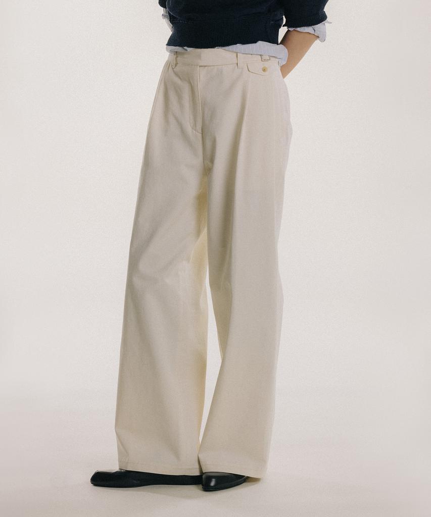 Beullaengkeulumumeon Gurkha Pants_Ecru