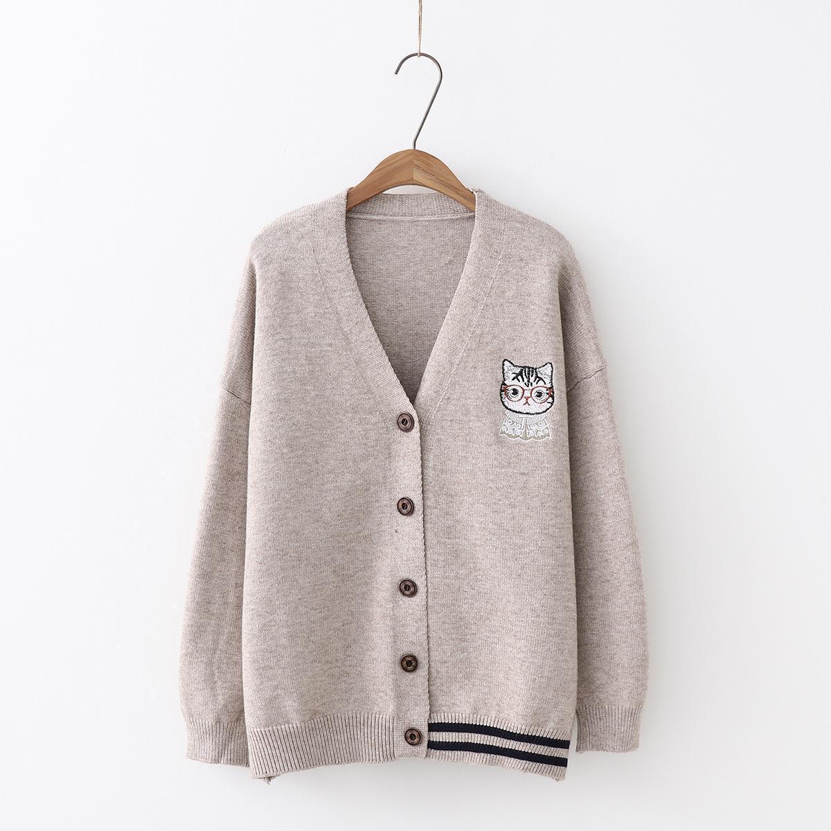 

Spring and Autumn Contrasting Colors Striped College Style Retro Literary Knitted Cardigan Chic Kitten Embroidered V-Neck Sweater Jacket Women 410-143 (average size) абрикосовый