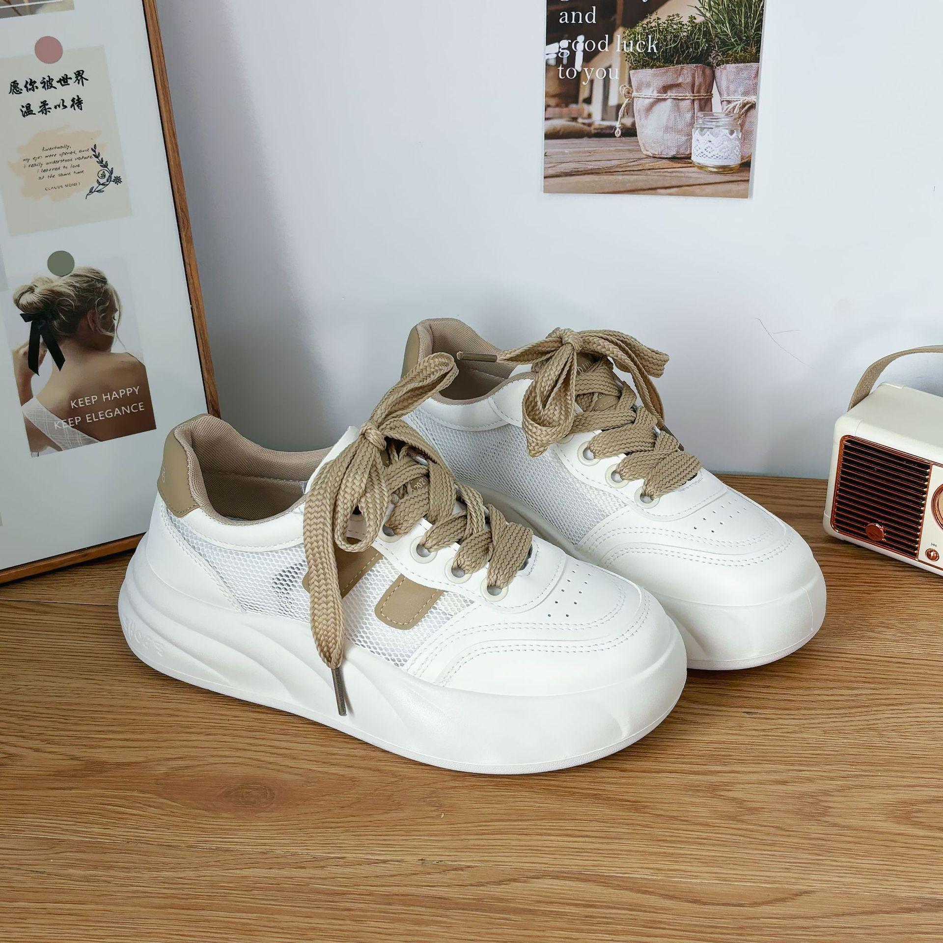 

2025 spring new student women s shoes versatile little white shoes casual board shoes trendy single shoes Korean version ins sports shoes 40