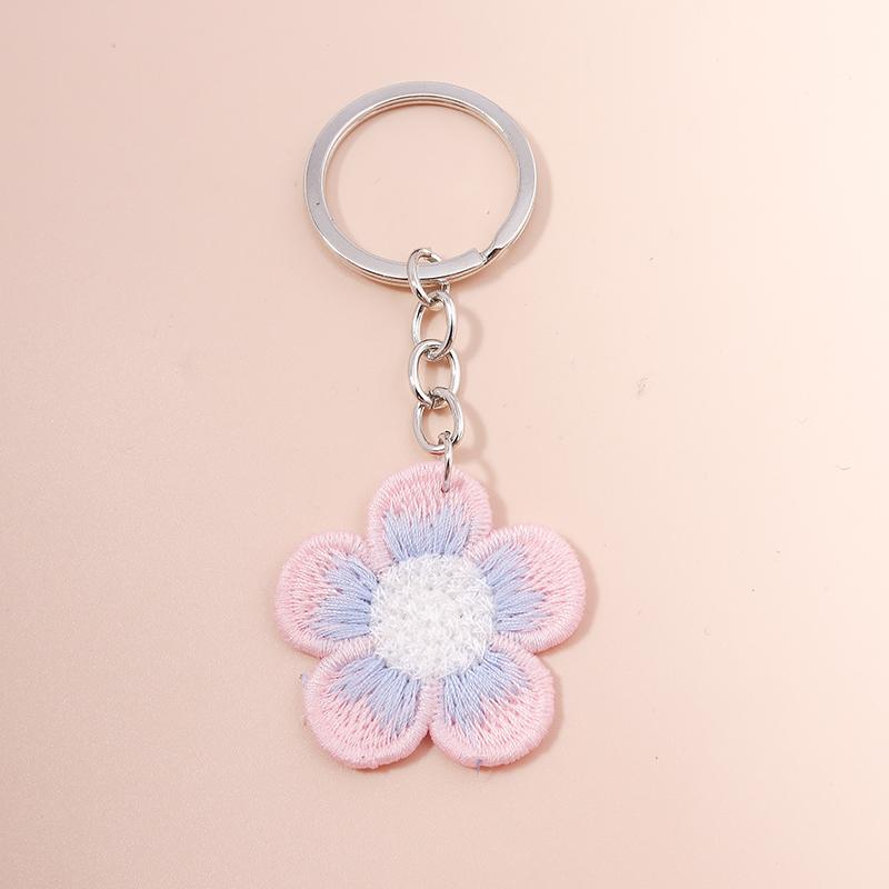 Aihua Hot New Handmade Knitted Keychain Keyring For Women Girl Cute Crocheted Flower Pendants Car Key Ring Handbag Charms Gifts