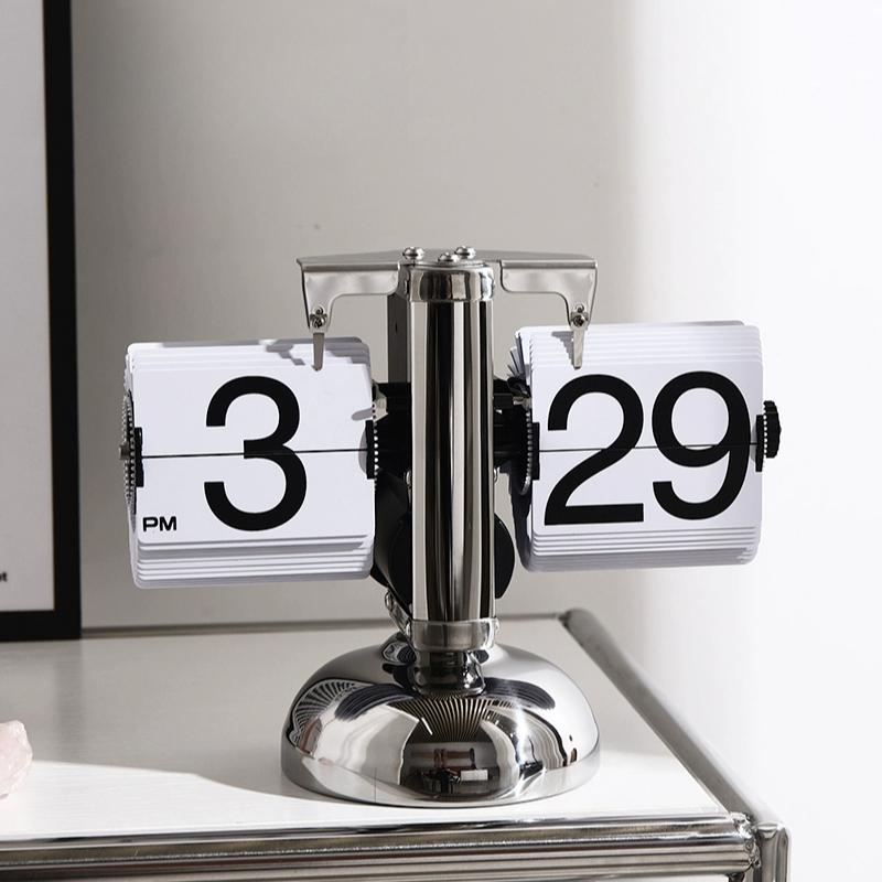 Retro Luxury Flip Desk Clock Mechanical Table Timepiece Creative Digital Display for Living Room Decorative Mantel Clock
