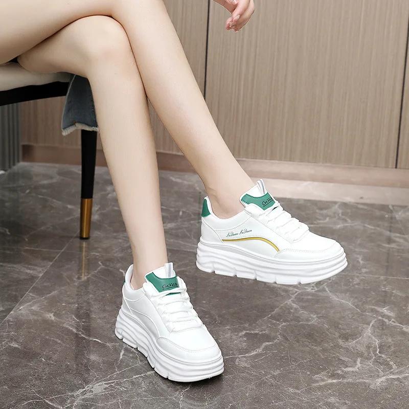 Witte Platform Dames Schoenen Pu Leer Sneakers voor Dames 2025 Nieuw Design Vetersluiting Ronde Neus Dames Schoenen Platte Gevulkaniseerde Schoenen
