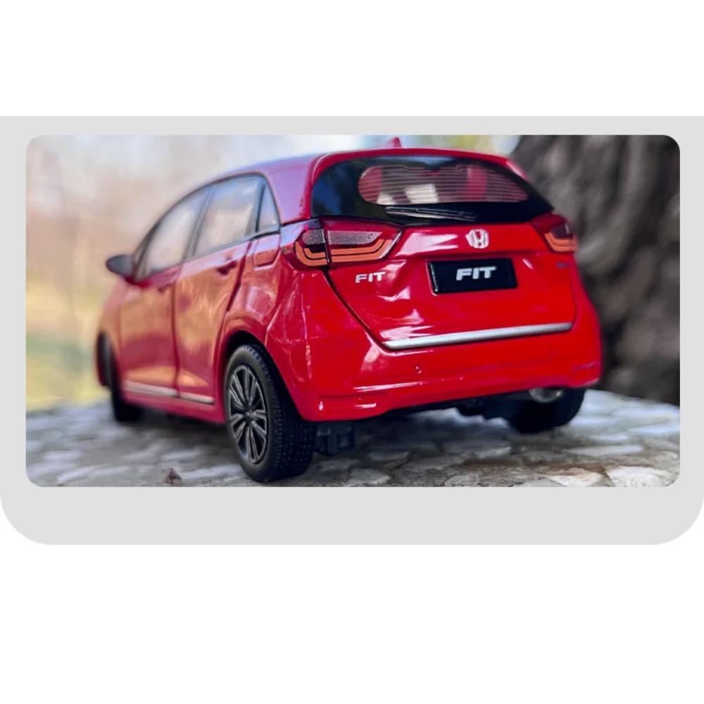 1/32 HONDA Fit GK5 Alloy Car Model Diecast Metal Toy Vehicles Car Model High Simulation Sound and Light Collection Children Gift