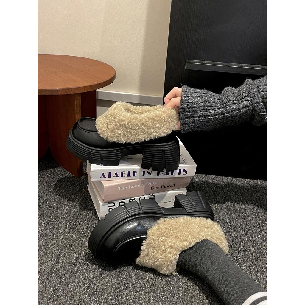 Black British style thick heel thick sole fluffy small leather shoes 2025 autumn and winter warm non-slip velvet cotton shoes