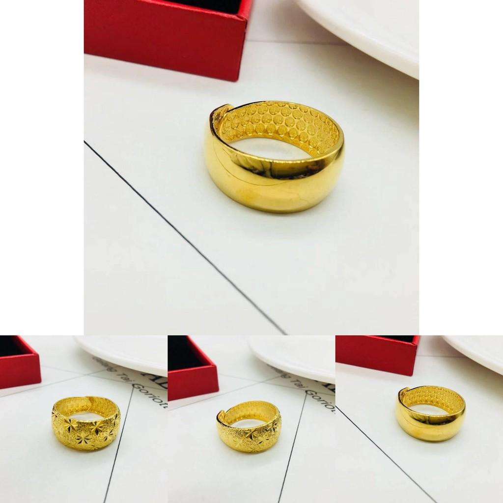 Beautifully Crafted Gold Plated Couples Ring With Elegant Polished And Brushed Surfaces