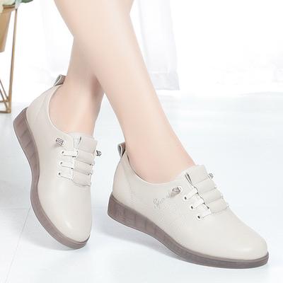 Fashion Women's Casual Leather Shoes Spring/Autumn Jean Shoes for Women Soft Leather and Soft Sole Single Shoes