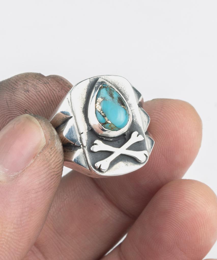 Sheen666 Teardrop Turquoise Crossbone Silver Ring (Type A)