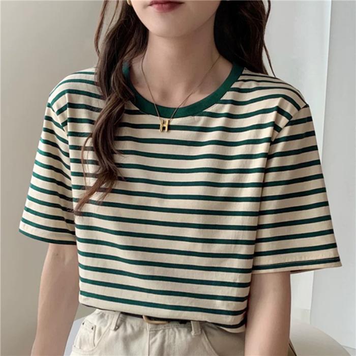 

Літні пуловери в смужку 2024 року. Жіночі повсякденні вільні футболки з короткими рукавами. Жіночий вуличний одяг. Чорні футболки. Жіночі топи. M зелений