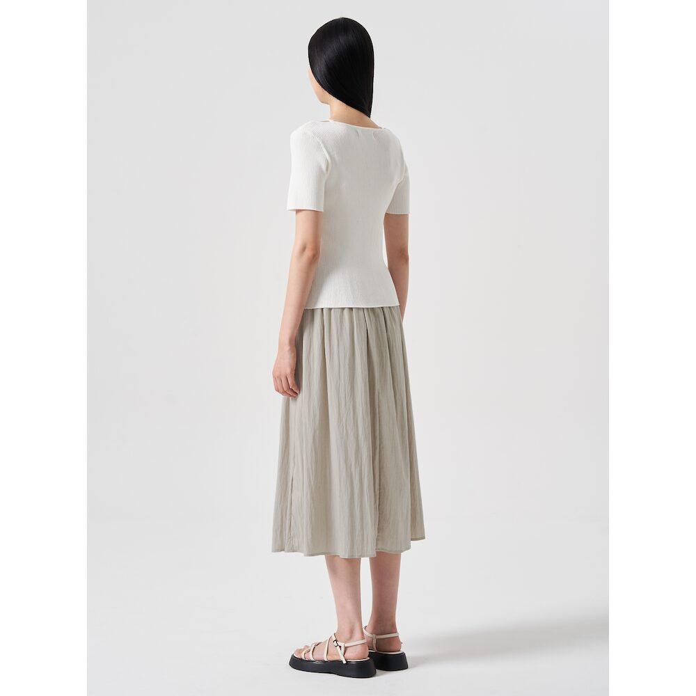 8SECONDS Back Elastic Pleated Skirt Beige (354627Mb1A)
