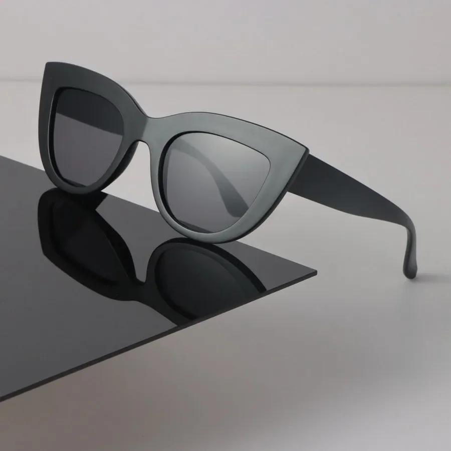 Luxury Mirror Cat Eye Sunglasses Women Men Designer Sun Glasses Retro Female Male Casual Colors