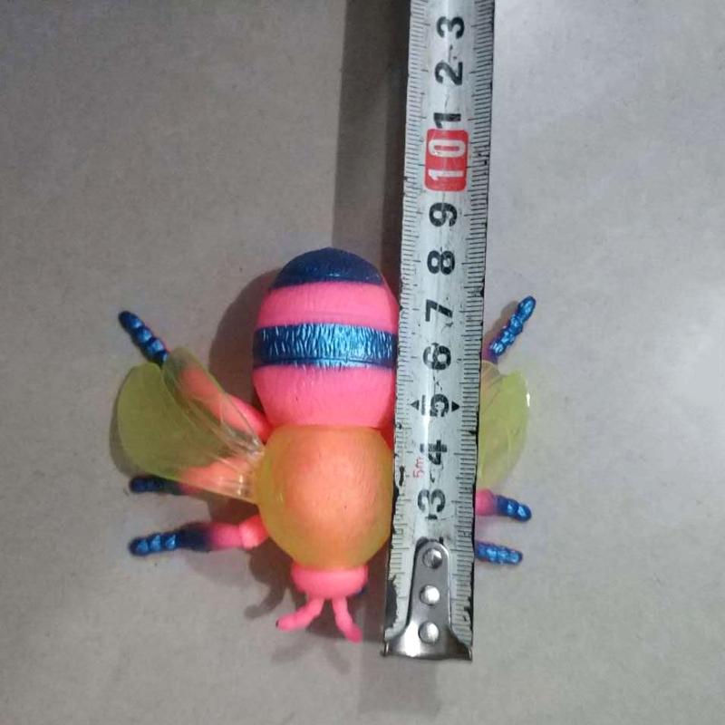 Gag Gift for Kids&Adults 6 Pieces Realistic Insect Kids Party Favor Toys Creative Supplies for Age 6+ Kids/Adults