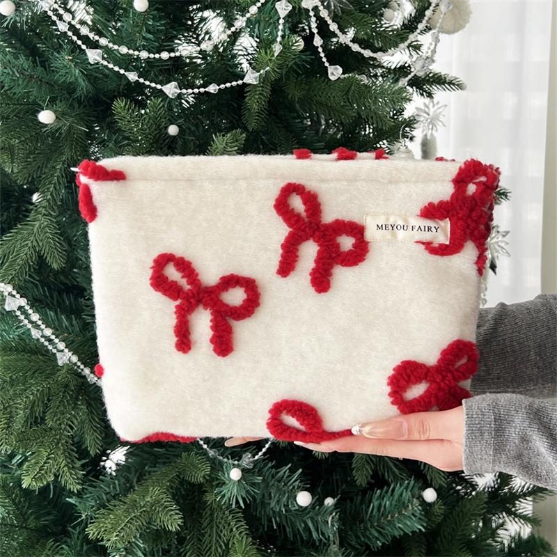 Cute Sweet Plush Makeup Bag Large Capacity Soft Storage Bag Large Clutch Portable Travel Cosmetic Toiletry Bags For Girls Gift