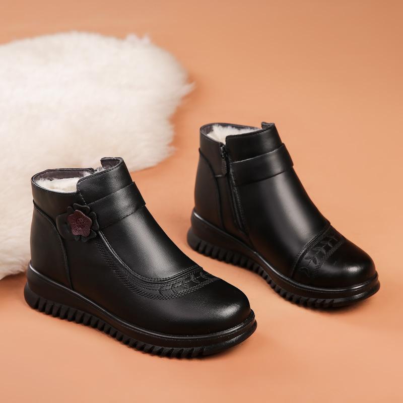 Mid and Old Age Women's Winter Cotton Shoes Mom's Genuine Leather Short Boots Grandma' Non-slip Warm Fleece Lined Shoes