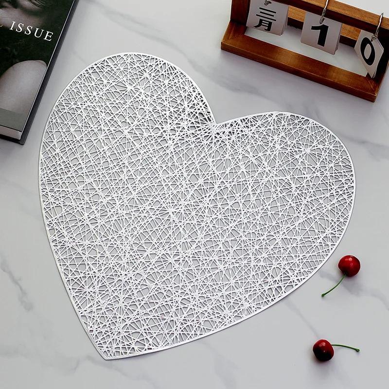 BUYYES Round Placemats Heat Resistant Non-Slip Table Mats for Dinner Wedding Party Holiday Wipeable Place Mat Table Decor