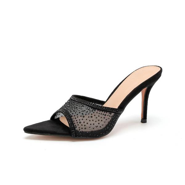 

Модная обувь на высоком каблуке Леди Блестящие шлепанцы Низкий Заостренный носок Женские тапочки Резиновые шлепанцы Желе 2025 Гавайские Тонкие туфли-лодочки ПВХ Рим 35