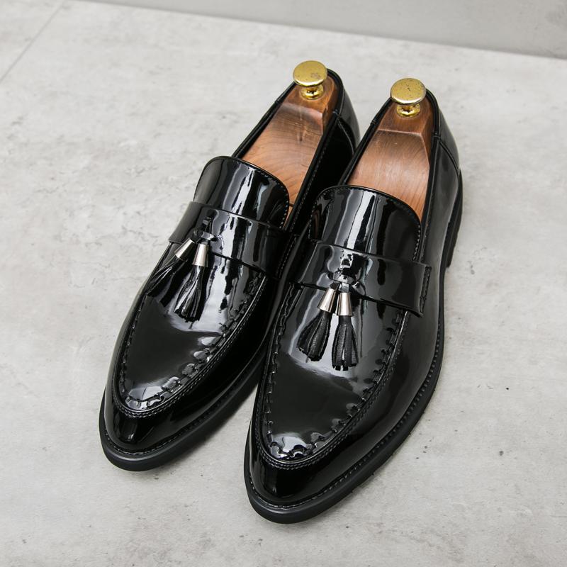 Fashion Brand Men Fashion Soft Low Moccasins Loafers High Quality Leather Tassel Business Wedding Party Shoes Comfort Men Driving Shoes