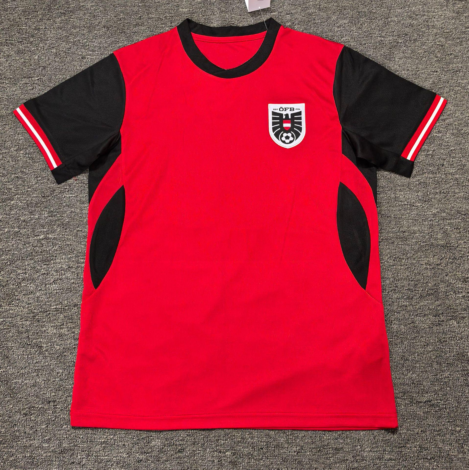 

High-Quality World Cup Football Jerseys: Spain, Brazil, Cologne, Nafi Player and Fan Kits 3XL