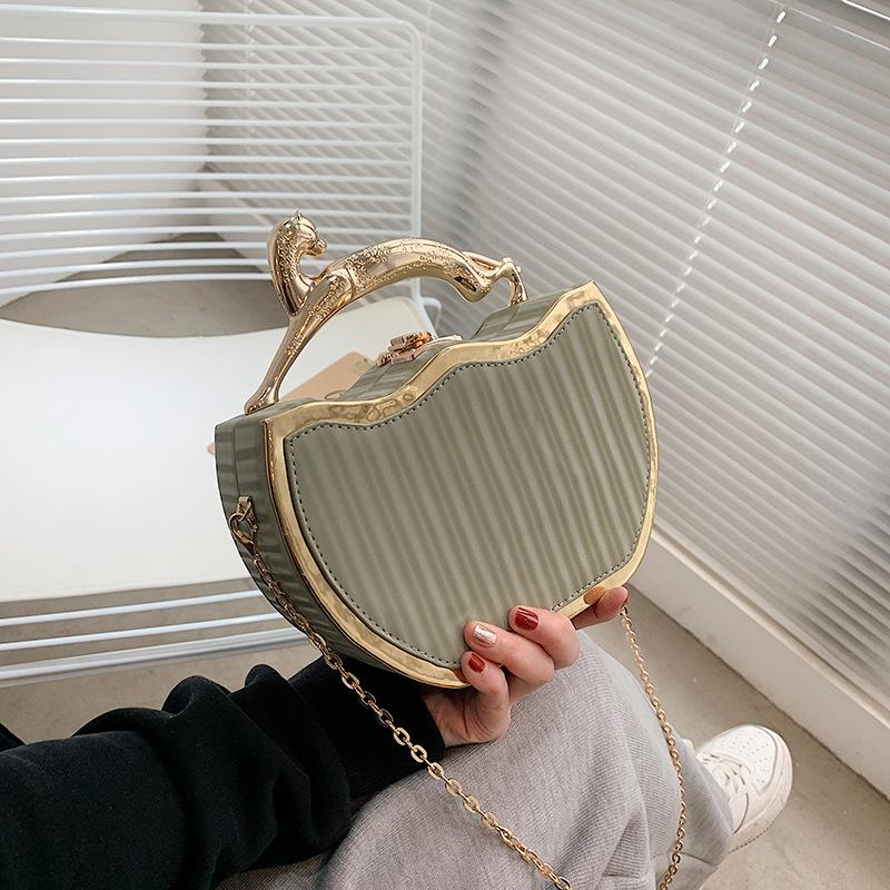 Design de nicho bolsa pequena feminina 2025 nova moda outono e inverno bolsa caixa portátil versátil corrente ombro único mensageiro
