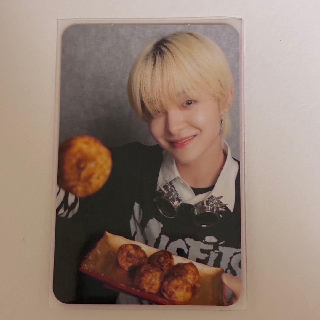 [USED] TREASURE Jihoon Photocard